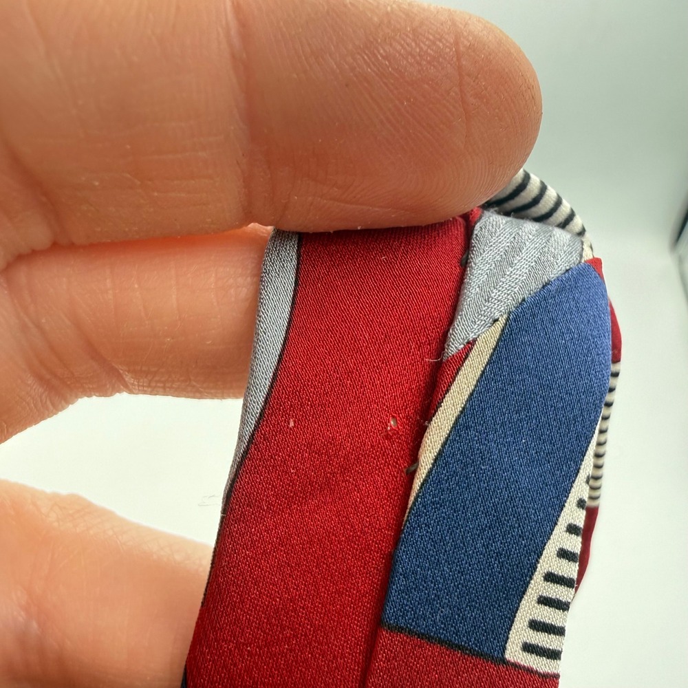 John Henry Mens Silk Tie Red Blue Grey Geometric Abstract Vintage Made in‎ USA - Picture 12 of 13